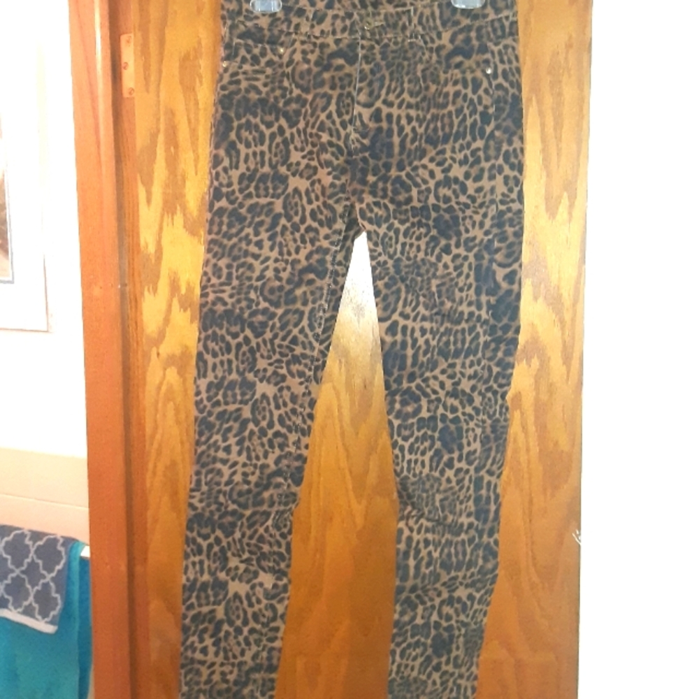 H&M brand cheetah print skinny jeans